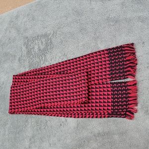 New Pretty Ladies Red & Black Plaid Scarf!!!